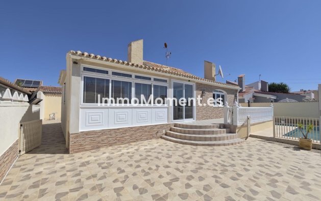 Reventa - Villa independiente - Orihuela - Orihuela Costa