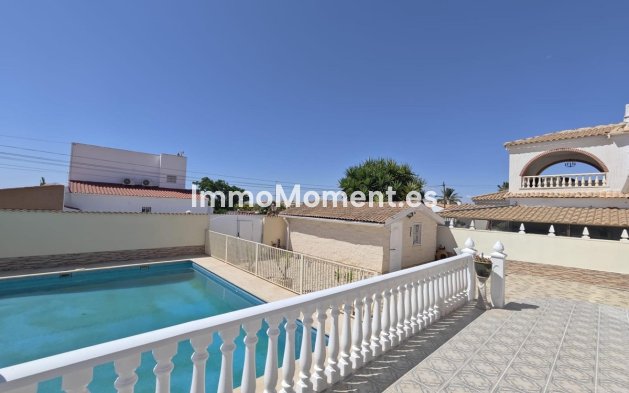 Reventa - Villa independiente - Orihuela - Orihuela Costa