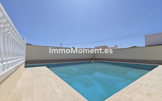 Reventa - Villa independiente - Orihuela - Orihuela Costa
