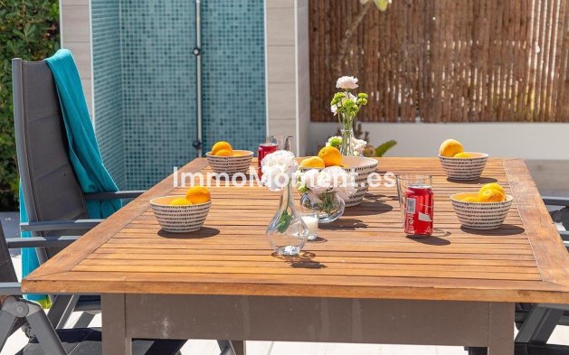 Resale - Detached villa - Orihuela - Playa Flamenca