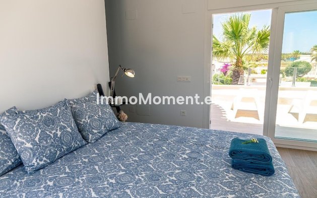 Resale - Detached villa - Orihuela - Playa Flamenca