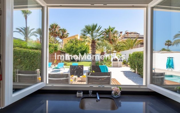 Resale - Detached villa - Orihuela - Playa Flamenca
