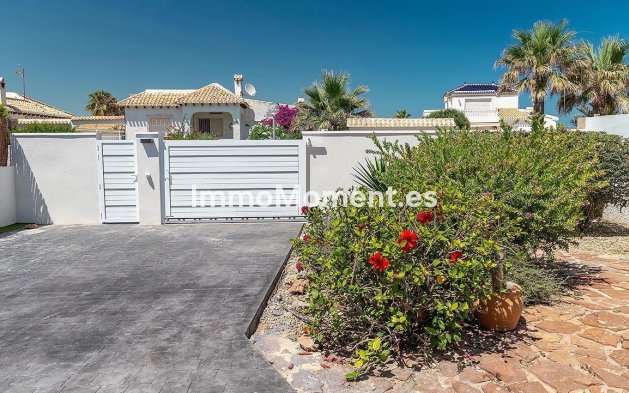 Resale - Detached villa - Orihuela - Playa Flamenca