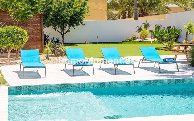 Resale - Detached villa - Orihuela - Playa Flamenca