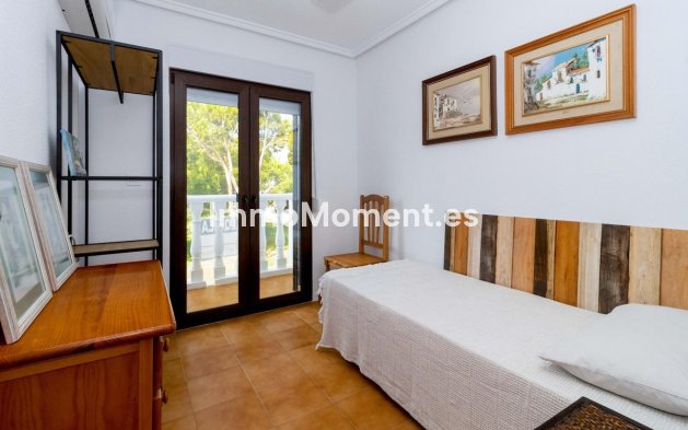 Resale - Detached villa - Orihuela - Cabo roig - La Zenia