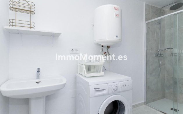 Resale - Detached villa - Orihuela - Cabo roig - La Zenia