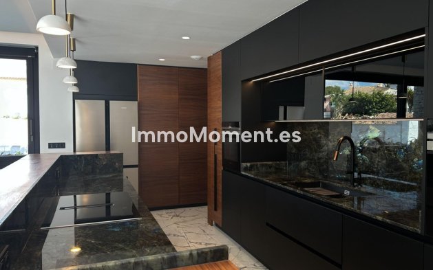 Resale - Detached villa - Orihuela - Orihuela Costa