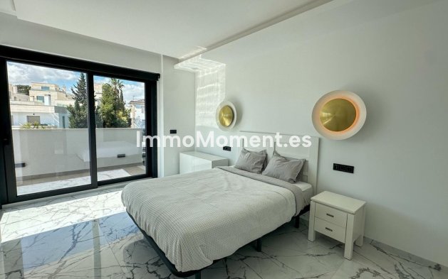 Resale - Detached villa - Orihuela - Orihuela Costa