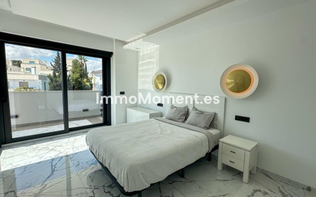 Resale - Detached villa - Orihuela - Orihuela Costa