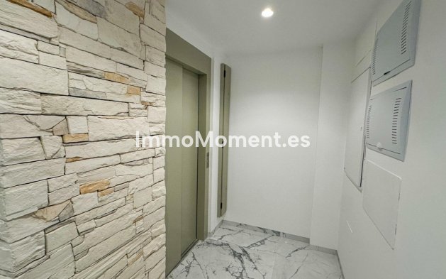 Resale - Detached villa - Orihuela - Orihuela Costa