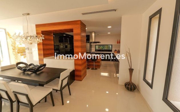 Resale - Detached villa - Torrevieja - La Veleta