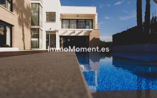 Resale - Detached villa - Torrevieja - La Veleta