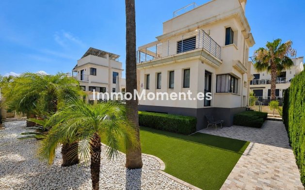 Bestaande woning - Vrijstaande villa - Orihuela - Cabo roig - La Zenia
