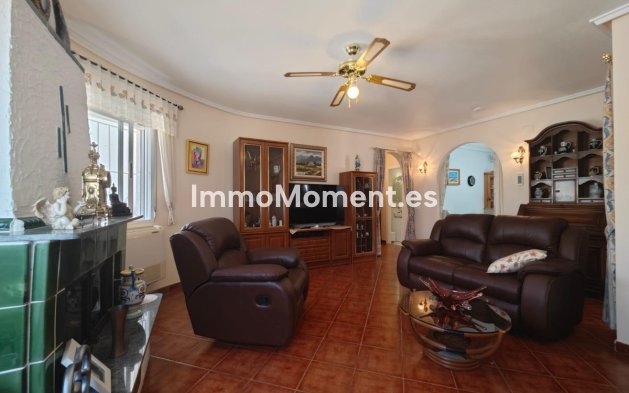 Bestaande woning - Vrijstaande villa - Torrevieja - La Siesta