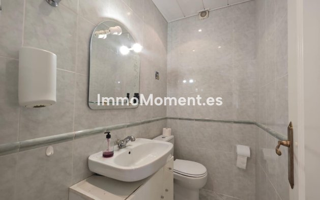Bestaande woning - Vrijstaande villa - Torrevieja - La Siesta