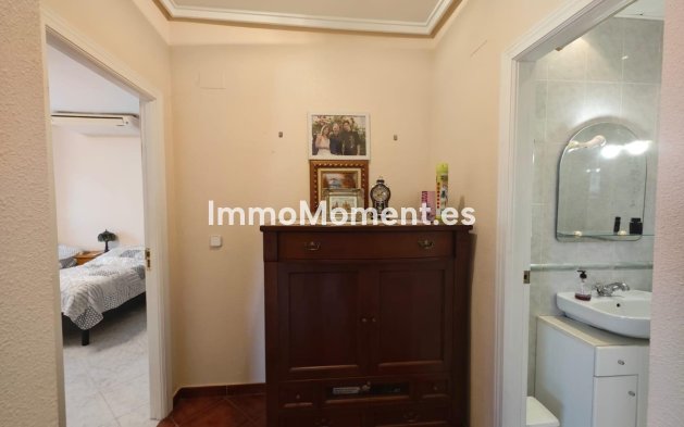 Bestaande woning - Vrijstaande villa - Torrevieja - La Siesta