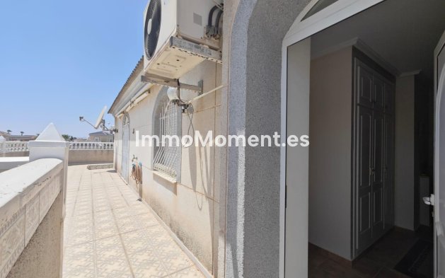 Bestaande woning - Vrijstaande villa - Torrevieja - La Siesta