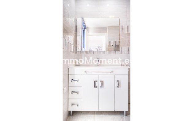 Resale - Apartment - Orihuela - Punta Prima