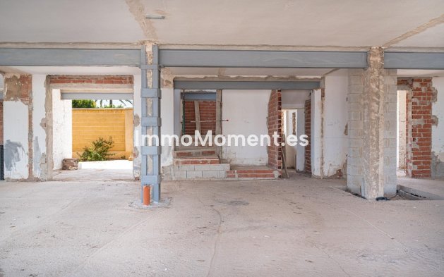 Resale - Detached villa - Orihuela - Cabo roig - La Zenia
