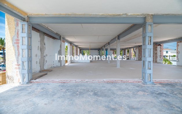 Resale - Detached villa - Orihuela - Cabo roig - La Zenia