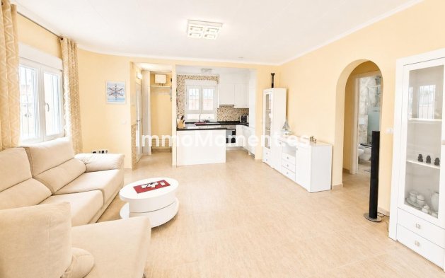 Bestaande woning - Vrijstaande villa - Orihuela - Mil Palmeras