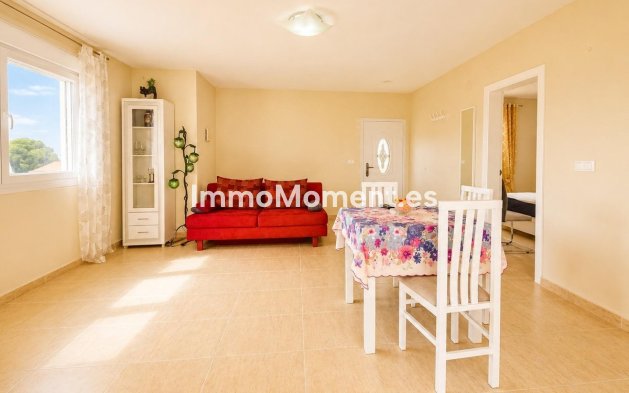 Bestaande woning - Vrijstaande villa - Orihuela - Mil Palmeras
