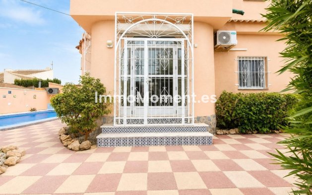 Bestaande woning - Vrijstaande villa - Orihuela - Mil Palmeras