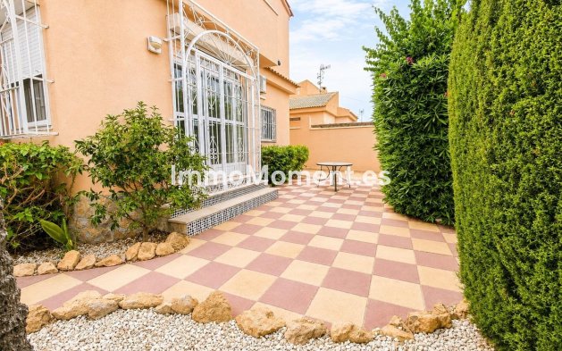 Bestaande woning - Vrijstaande villa - Orihuela - Mil Palmeras