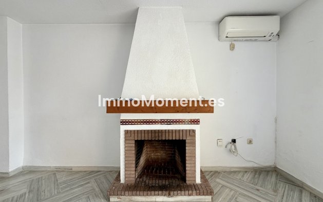 Revente - Maison mitoyenne - Estepona  - Estepona Centro