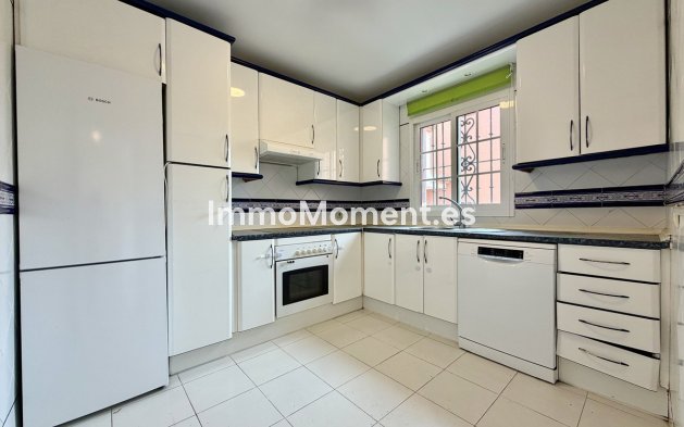 Revente - Maison mitoyenne - Estepona  - Estepona Centro