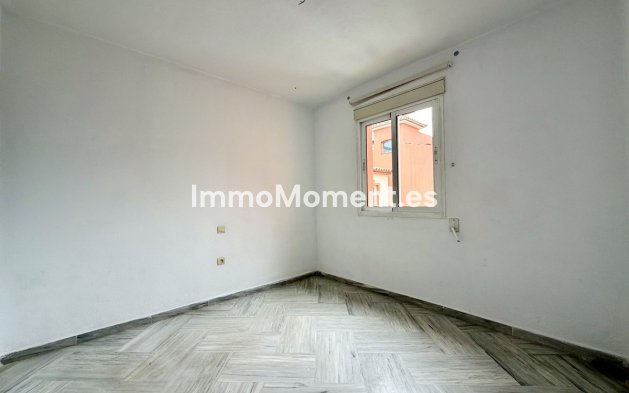 Revente - Maison mitoyenne - Estepona  - Estepona Centro