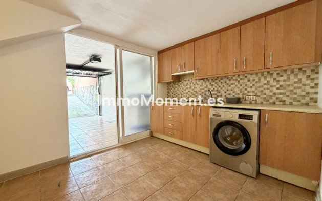 Revente - Maison mitoyenne - Estepona  - Estepona Centro