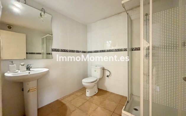 Revente - Maison mitoyenne - Estepona  - Estepona Centro