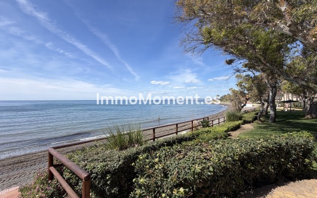 Revente - Maison mitoyenne - Estepona  - Estepona Centro