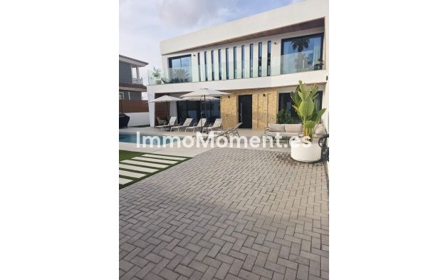 Bestaande woning - Vrijstaande villa - Orihuela - Los Altos