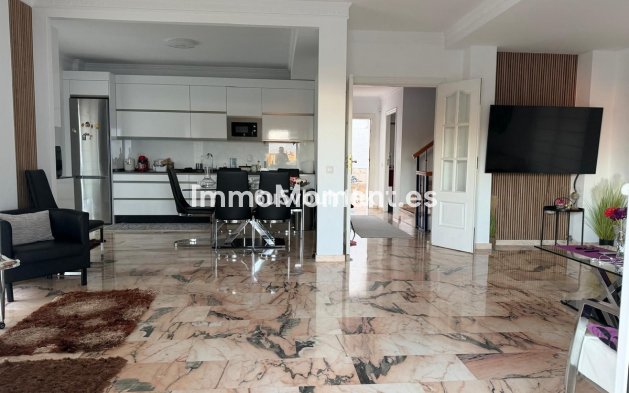 Resale - Detached villa - Fuengirola - Fuengirola Centro