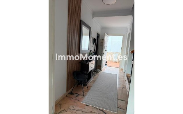 Resale - Detached villa - Fuengirola - Fuengirola Centro