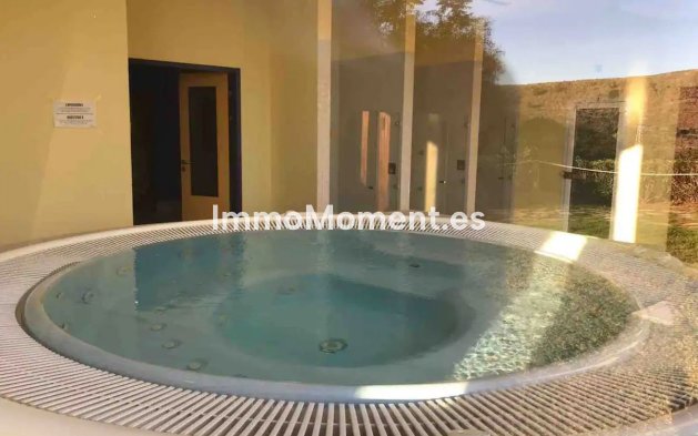 Bestaande woning - Appartement - Benahavís - Benahavís Centro