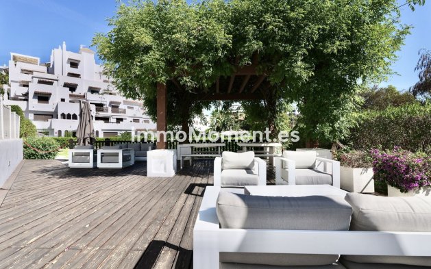 Reventa - Apartamento - Estepona  - Selwo