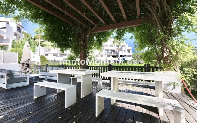 Reventa - Apartamento - Estepona  - Selwo