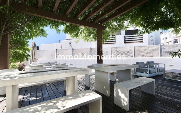 Reventa - Apartamento - Estepona  - Selwo