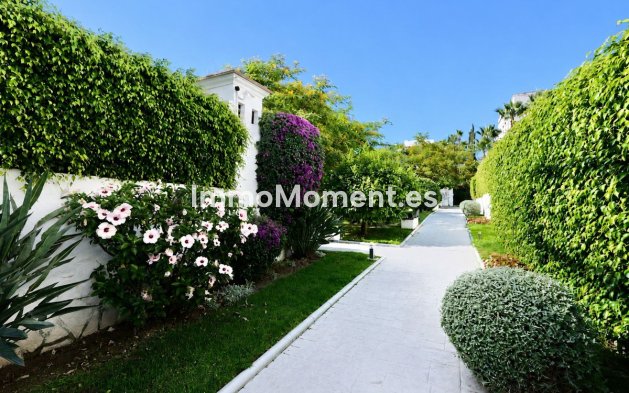 Reventa - Apartamento - Estepona  - Selwo