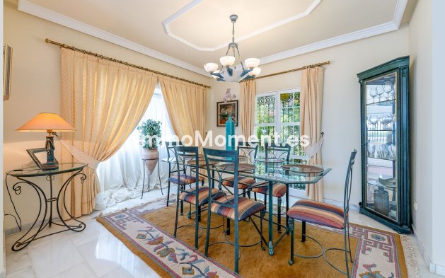 Resale - Detached villa - Mijas - El Chaparral