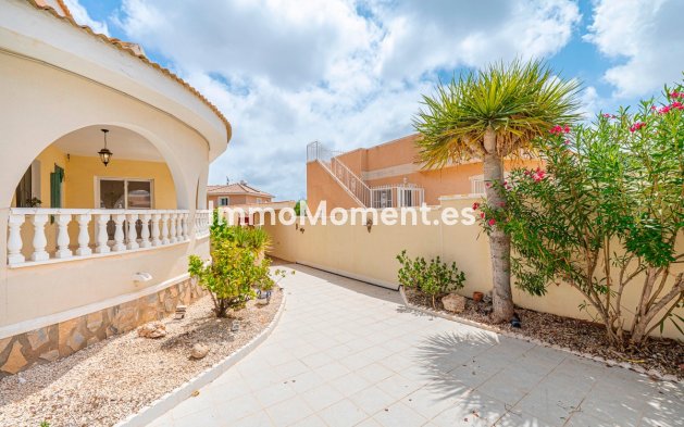 Reventa - Villa independiente - Rojales - Ciudad Quesada