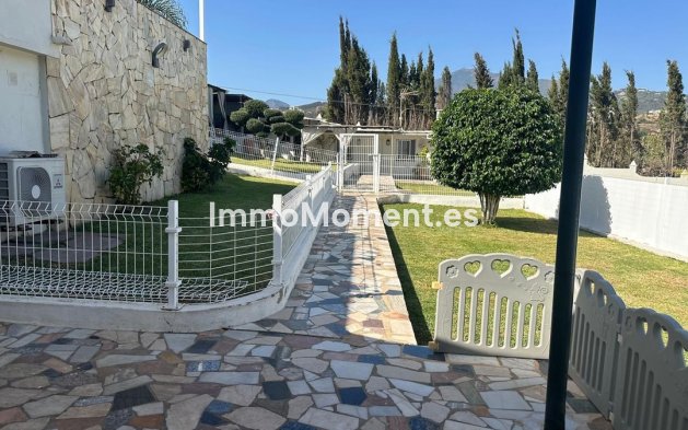 Resale - Detached villa - Marbella - Valle del Sol