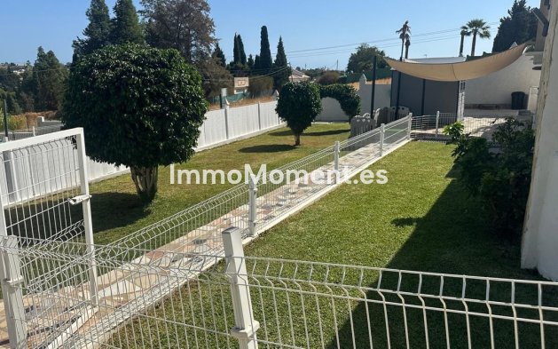 Resale - Detached villa - Marbella - Valle del Sol