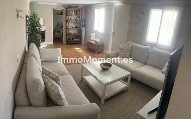 Resale - Detached villa - Marbella - Valle del Sol