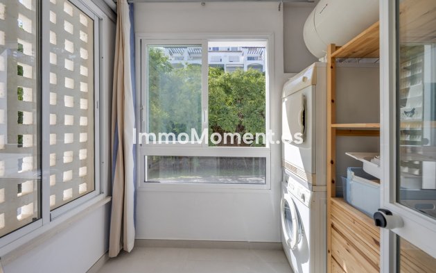 Resale - Apartment - Benahavís - Benahavís Centro