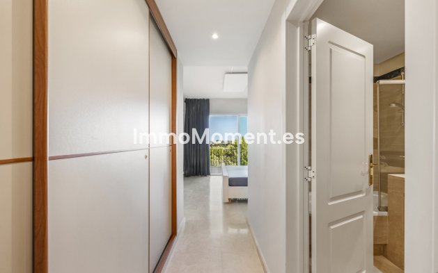 Resale - Apartment - Benahavís - Benahavís Centro