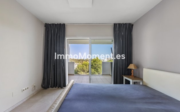 Resale - Apartment - Benahavís - Benahavís Centro